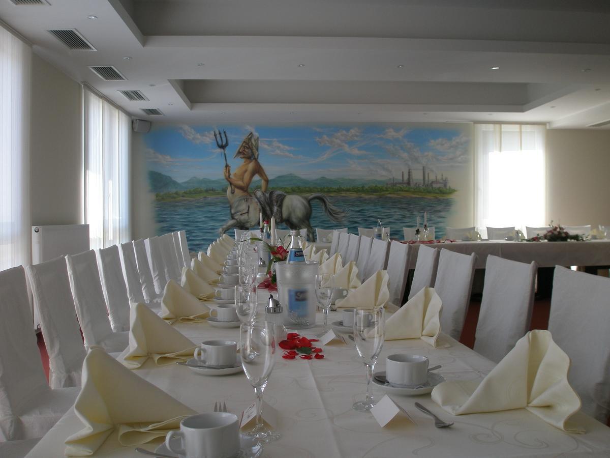 Hotel Restaurant Vater Rhein Woerth am Rhein Kültér fotó