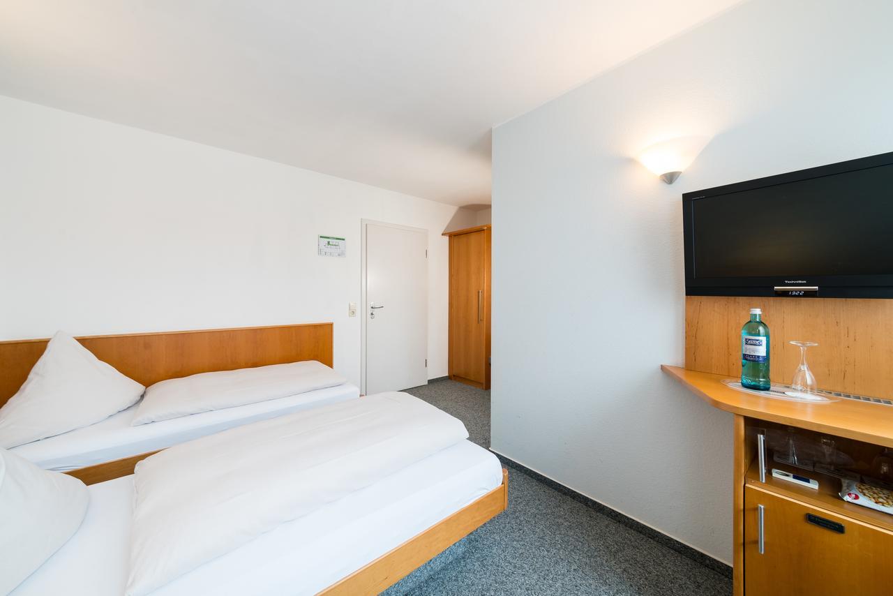 Hotel Restaurant Vater Rhein Woerth am Rhein Kültér fotó