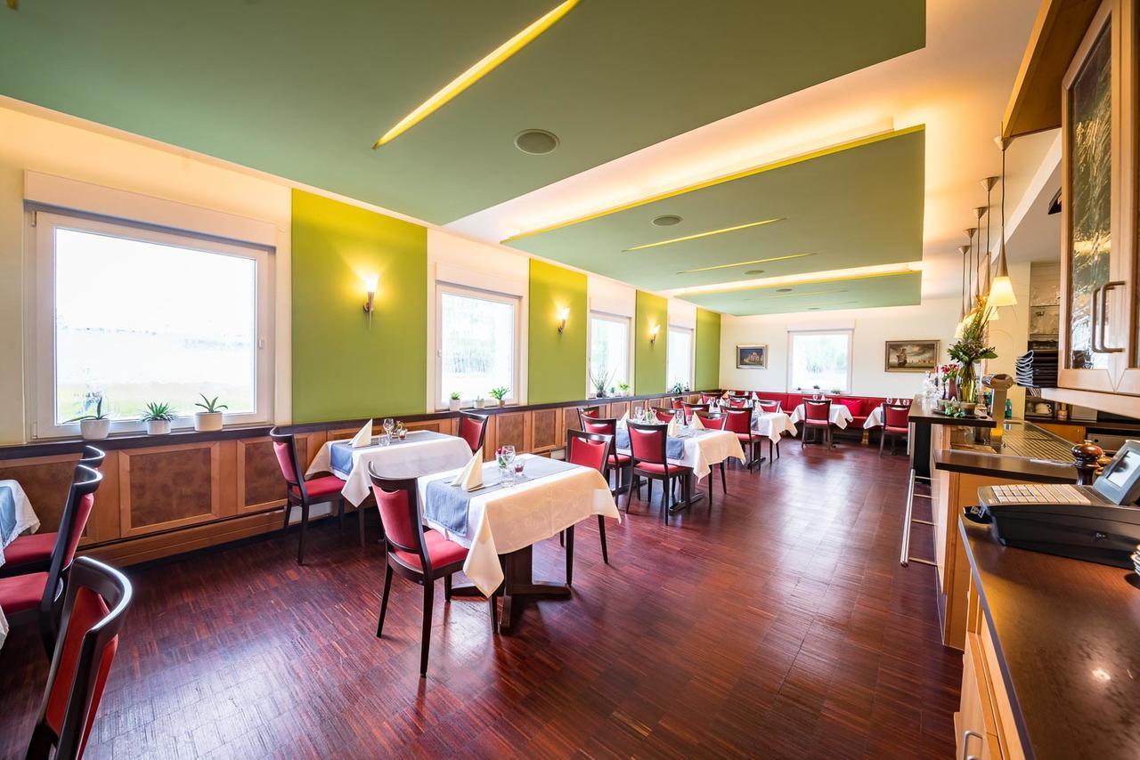 Hotel Restaurant Vater Rhein Woerth am Rhein Kültér fotó